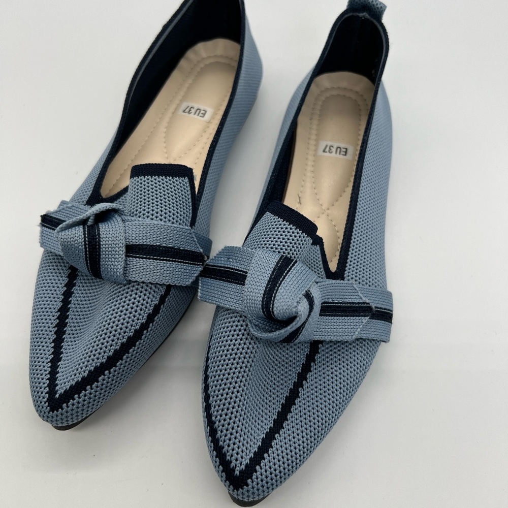 Knot-Trim Pointed Knit Flats - Light Blue